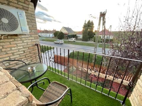 Kukorica Csarda Apartman 2 Balatonujlak Eksteriør bilde