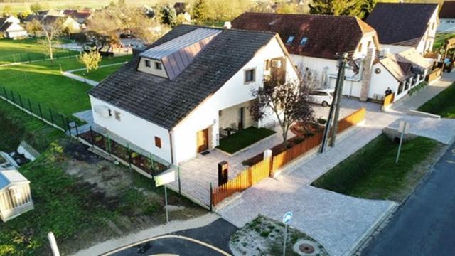 Kukorica Csarda Apartman 2 Balatonujlak Eksteriør bilde
